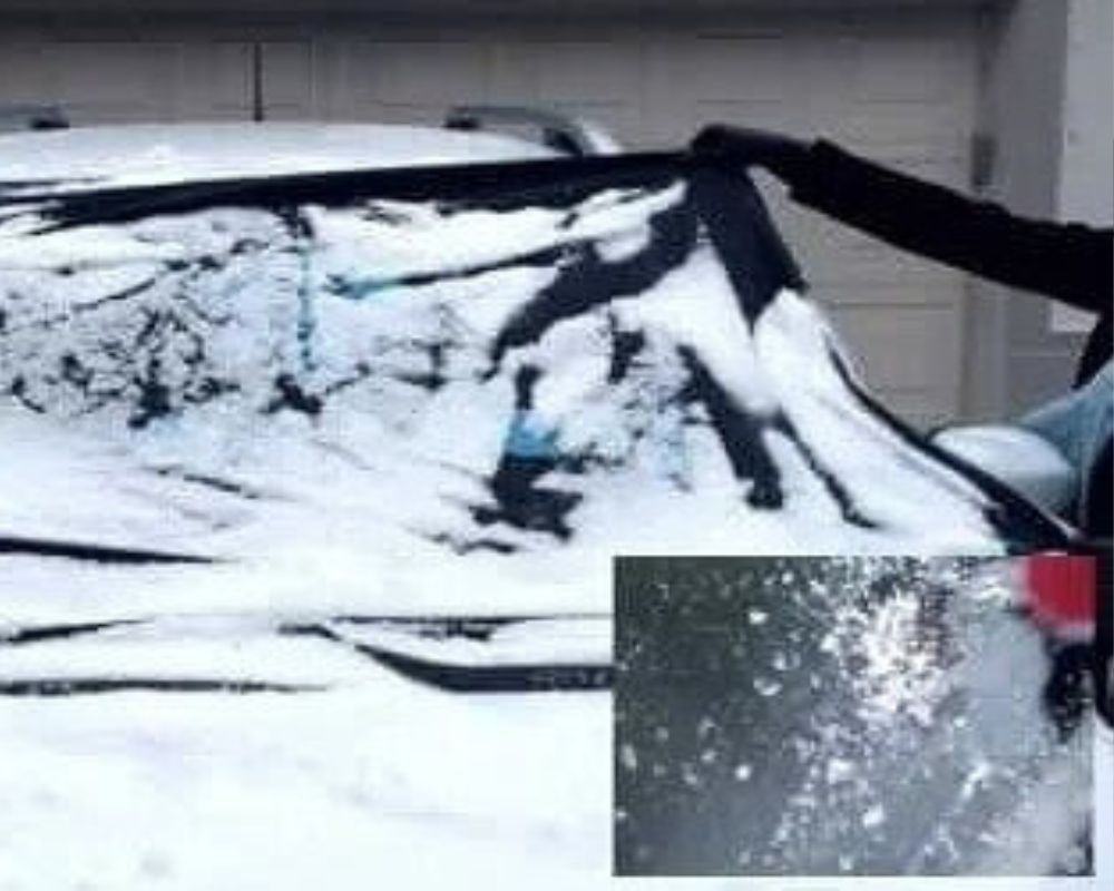 Put a Rug Over Your Windscreen at Night