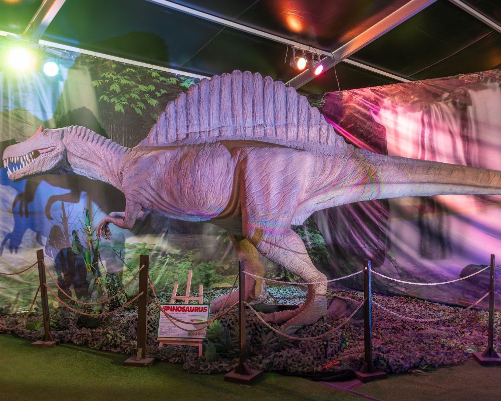 Spinosaurus