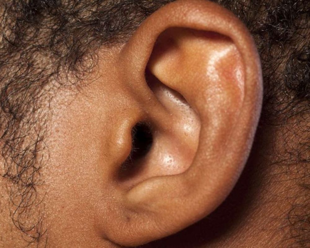 Massaging the Earlobe Can Help You Calm Down
