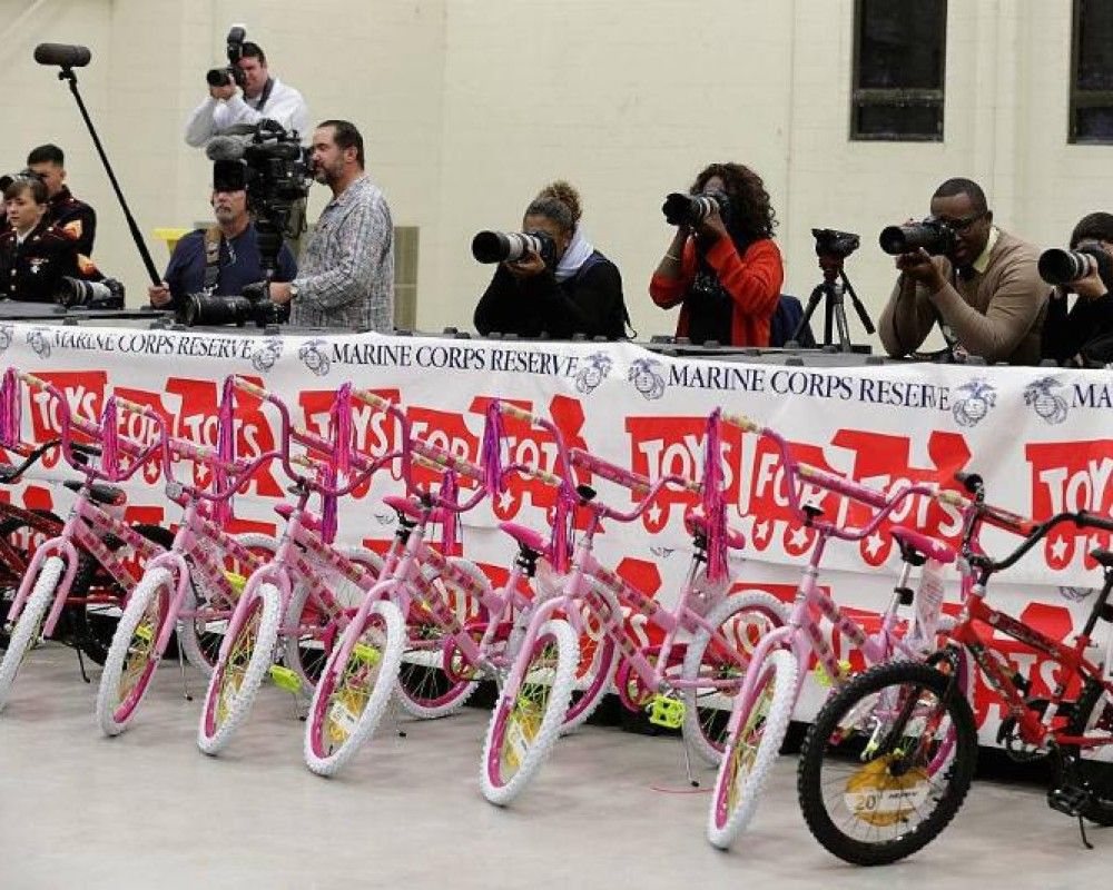 Hells Angels Run Charities