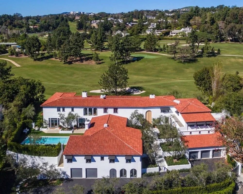 Lori Loughlin's Mansion in Bel Air, California