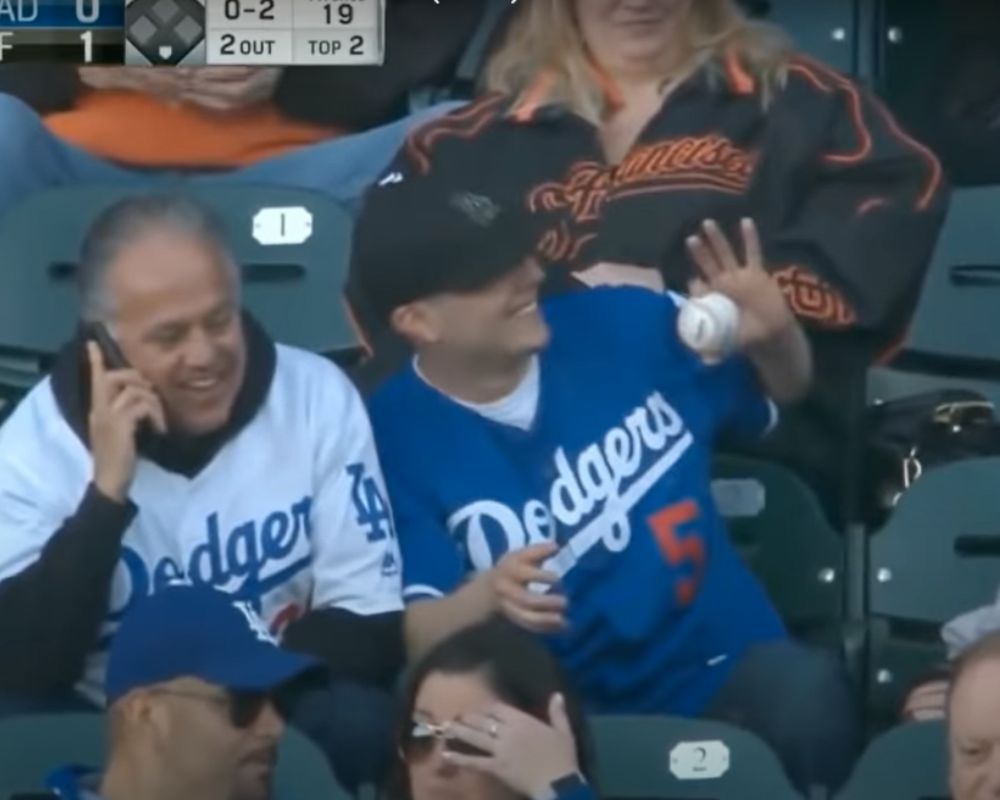 Eager Fan
