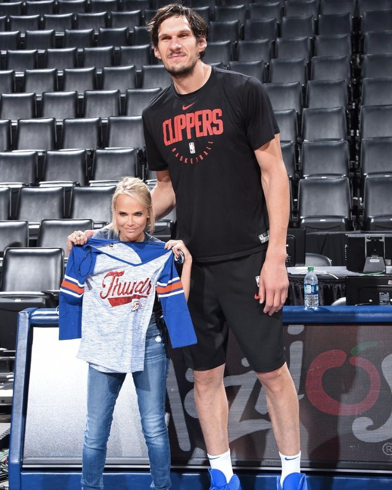 Kristin Chenoweth //4'11"