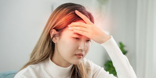 Soothe Your Migraine the Natural Way: Tips for Gentle Relief